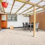 The Lighthouse - 170m2 5-bedroom House For 8 Persons In Odense - Free Parking Agedrup
