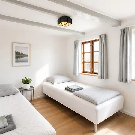 Villaer The Lighthouse - 170m2 5-bedroom House For 8 Persons In Odense - Free Parking *